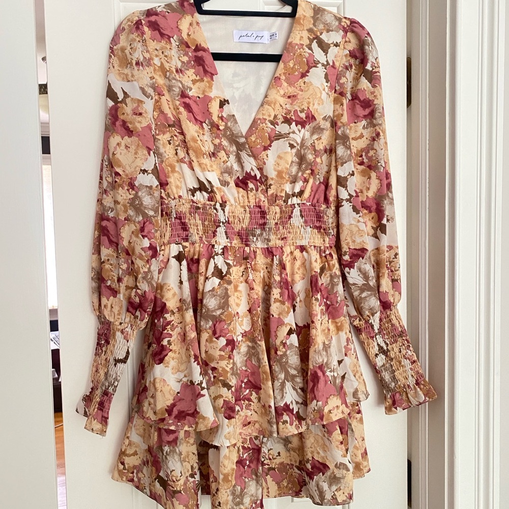 Long sleeve tiered mini dress